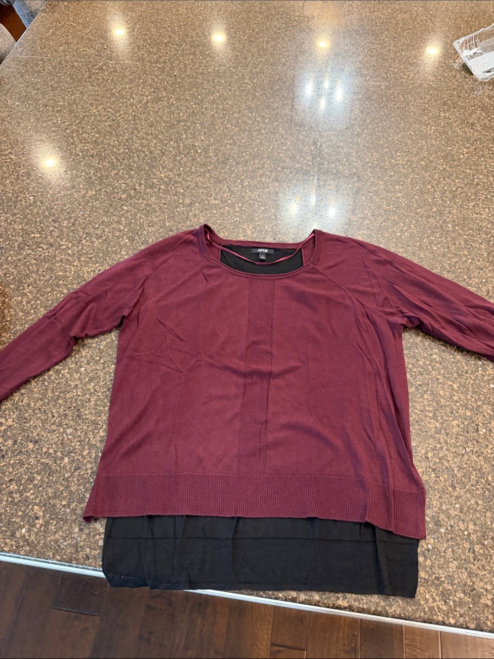 Apt. 9 Women's Maroon Layered Hem Pullover